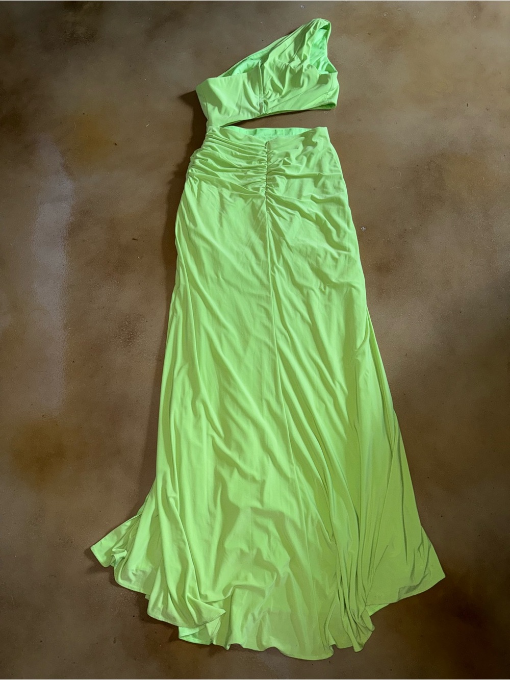 Mac Duggal Neon Lime One-Shoulder Maxi Dress Ieena 6 one-shoulder cutout